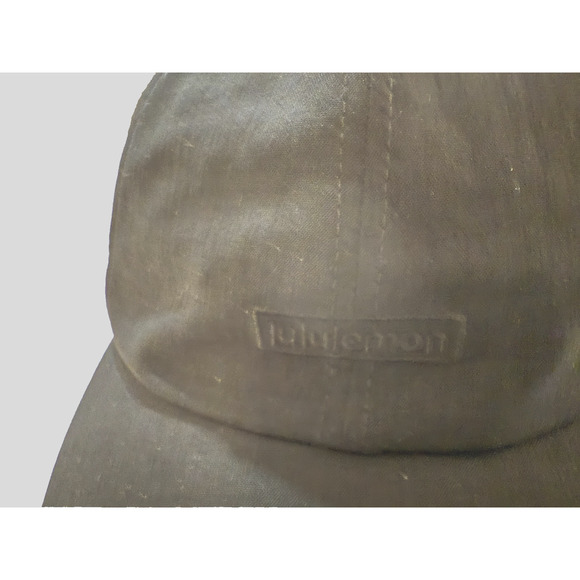 Lululemon Hat Women One Size Black Athletic Running Cap Strap back Training Golf - Picture 4 of 8